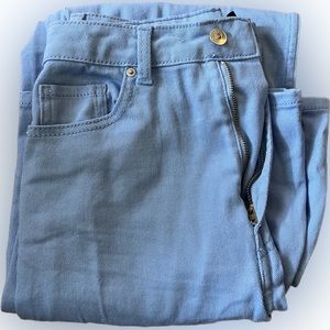 Prettiest light blue jeans